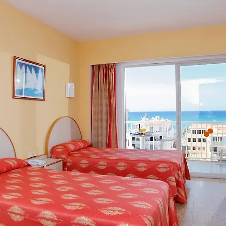 Alua Leo Hotel